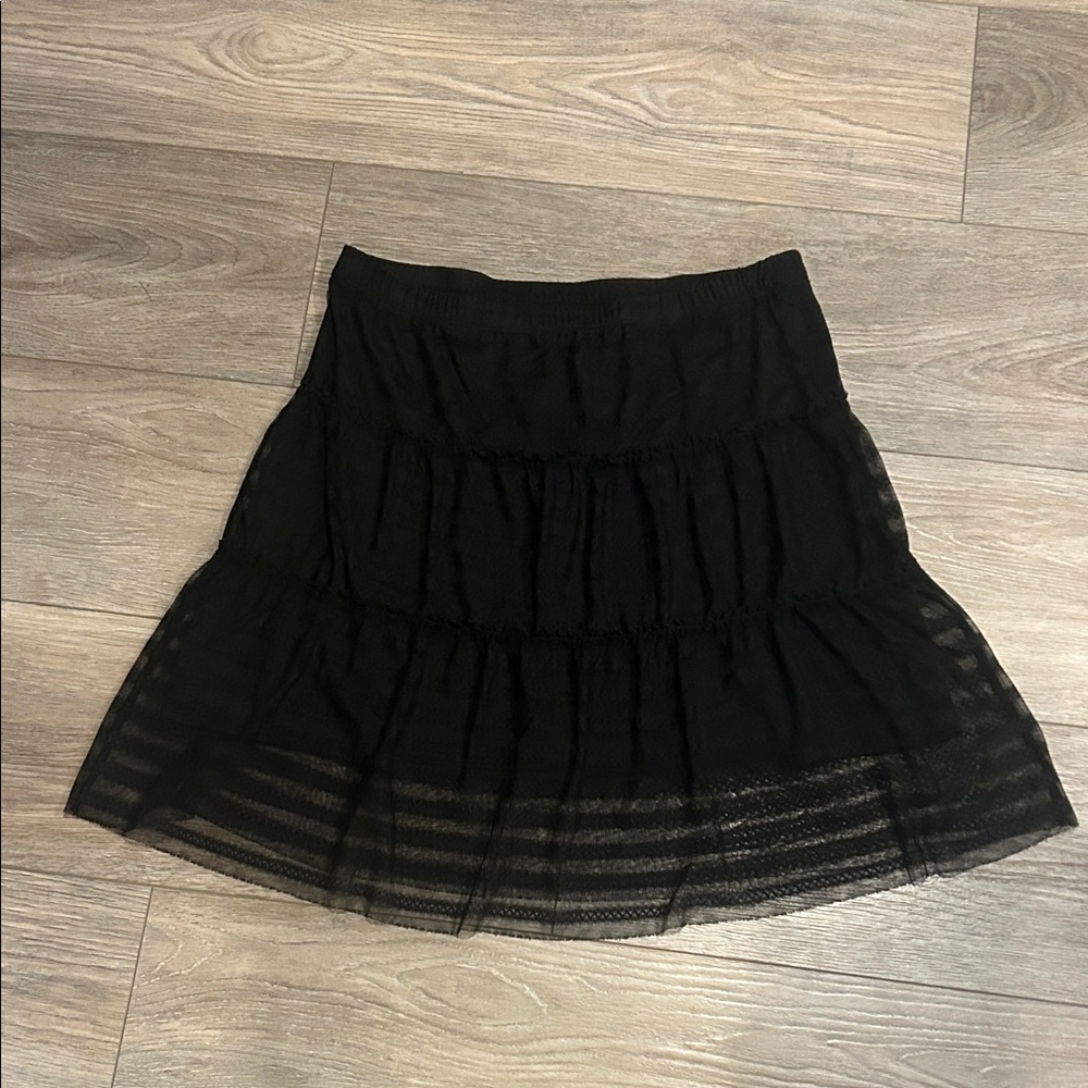 Max Edition Elegant Black sheer Tiered Skirt‎ Size M